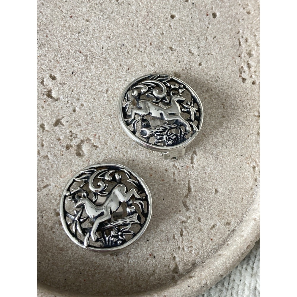 Vintage Sarah Coventry Woodland Flight Deer Clip On Earrings In Silver Tone